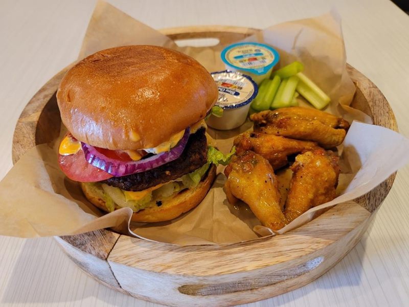 I Love Wings (Stone Mt Highway) food
